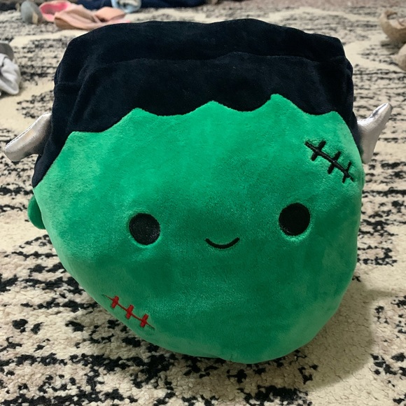 Wade and Frankie squishmallow’s, tag is off but will come with it - Picture 2 of 2